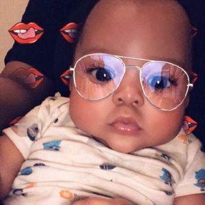 Meet your Posher, Monique